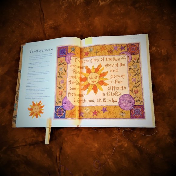 THE GLORIES OF CROSS STITCH BY LAUREN TURNER 2000 - Picture 5 of 16